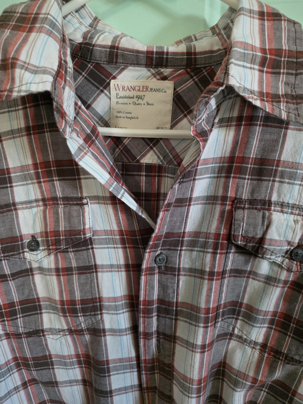 Wrangler Plaid Button-Down Shirt in Red, Brown & White Vintage